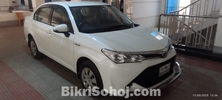 Toyota Axio 2015