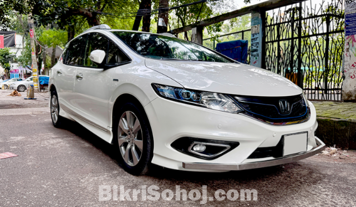 Honda Jade Hybrid Sensing 2016