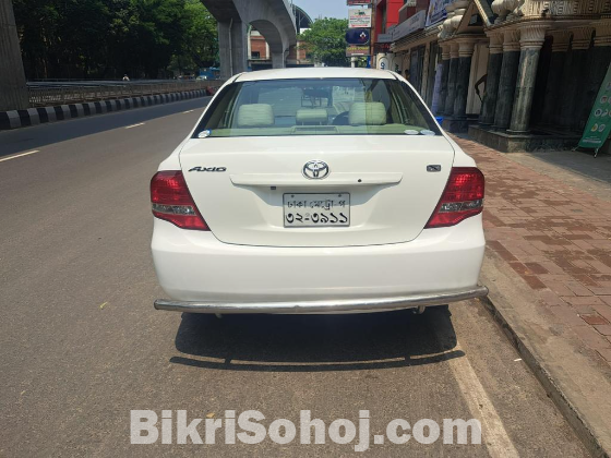 Toyota Axio