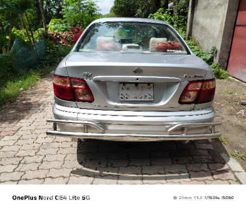 Nissan Sunny 2001
