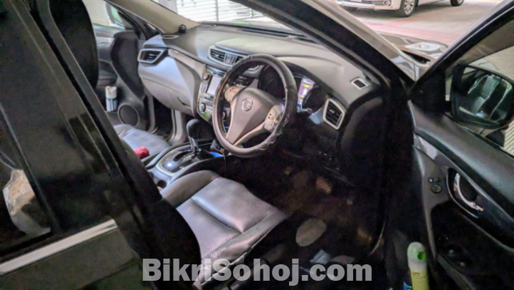 Nissan X-Trail 2014