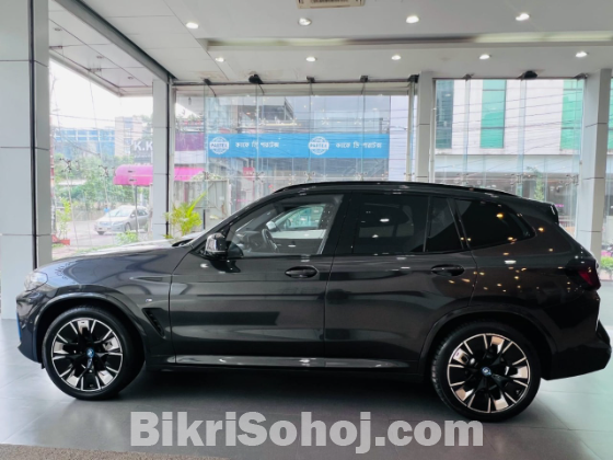 BMW ix3 M Sport