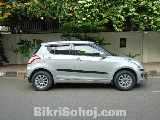 Suzuki Swift 2012