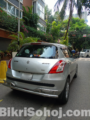 Suzuki Swift 2012