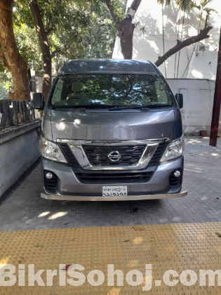 Nissan  Urban