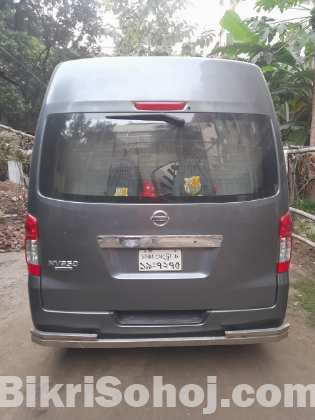 Nissan  Urban