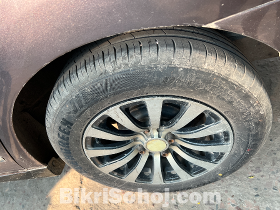 Nissan blubird sylphy 2007