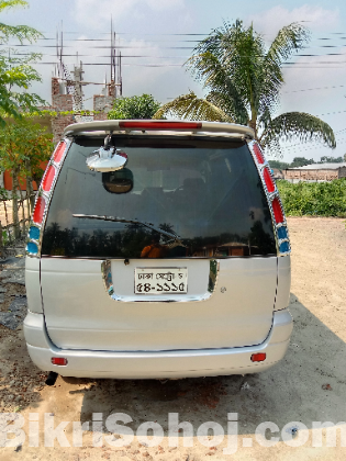 Toyota Noah Super Star Limo