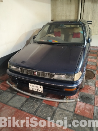 Toyota saloon 90