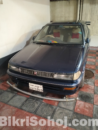 Toyota saloon 90