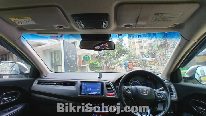 Honda Vezel Hybrid 2014