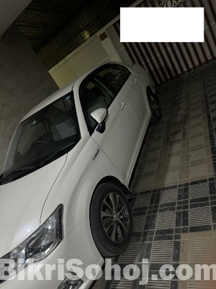 Toyota Axio 2014 Hybrid