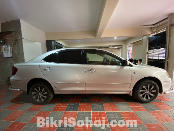 Toyota Premio F 2004 is up for sale