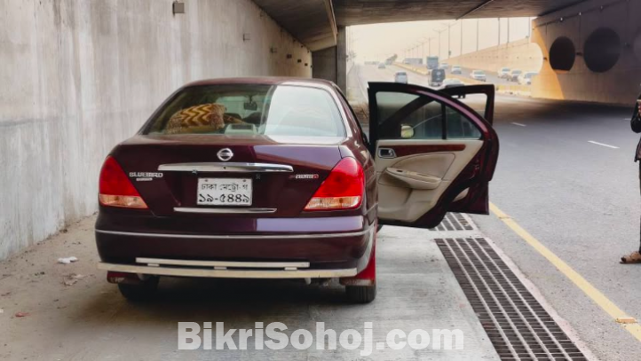 Nissan Bluebird Sylphy 2003