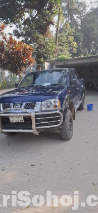 Double cabin pickup -Nissan carryboy 2006