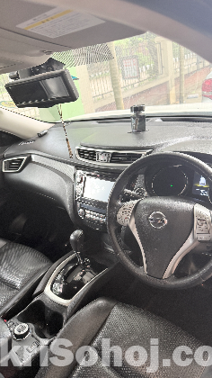 Nissan X-Trail 2015
