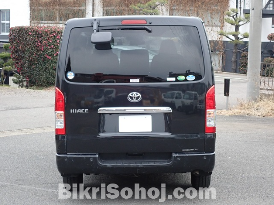 TOYOTA HIACE GL BLACK 2021