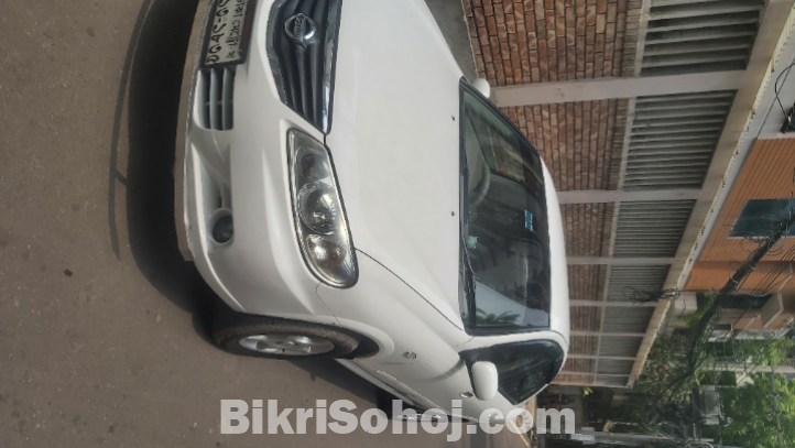 Nissan sunny 2011