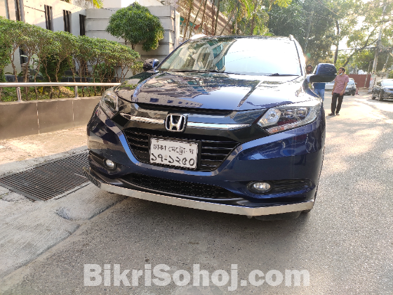 Honda vezel non hybrid 2016