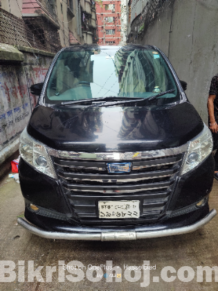 TOYOTA NOAH G SMART HYBRID BLACK 2014