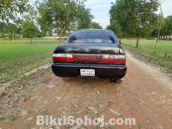 Toyota  corolla xe salon100 car