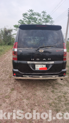 Toyota x Noah