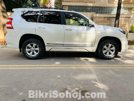 TOYOTA LANDCRUISER PRADO TX (4X4) 2015