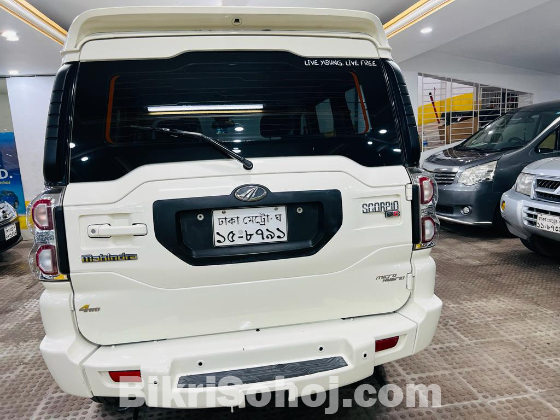 Mahindra Scorpio 2017