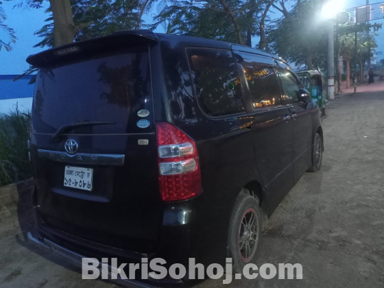 Toyota Noha push start S.I