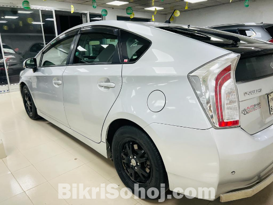 Toyota Prius S