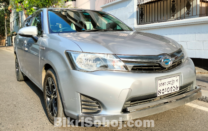 Toyota Fielder 2014