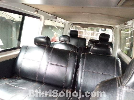 Hiace gl